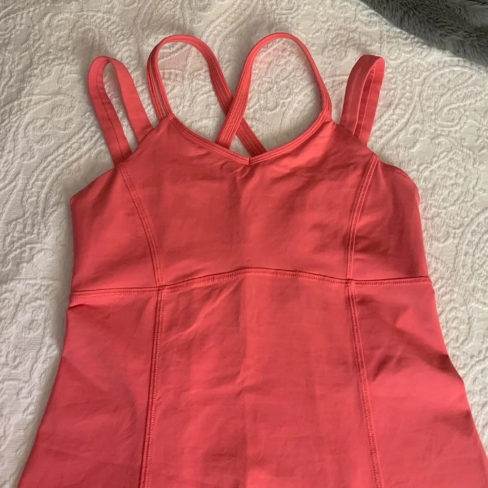 Lululemon Tank - Picture 4 of 9